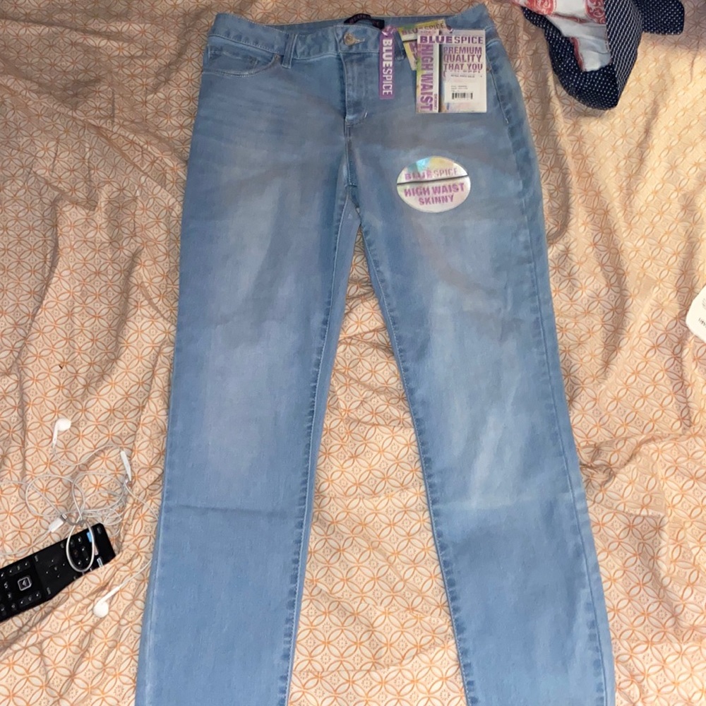 Brand new jeans size 9